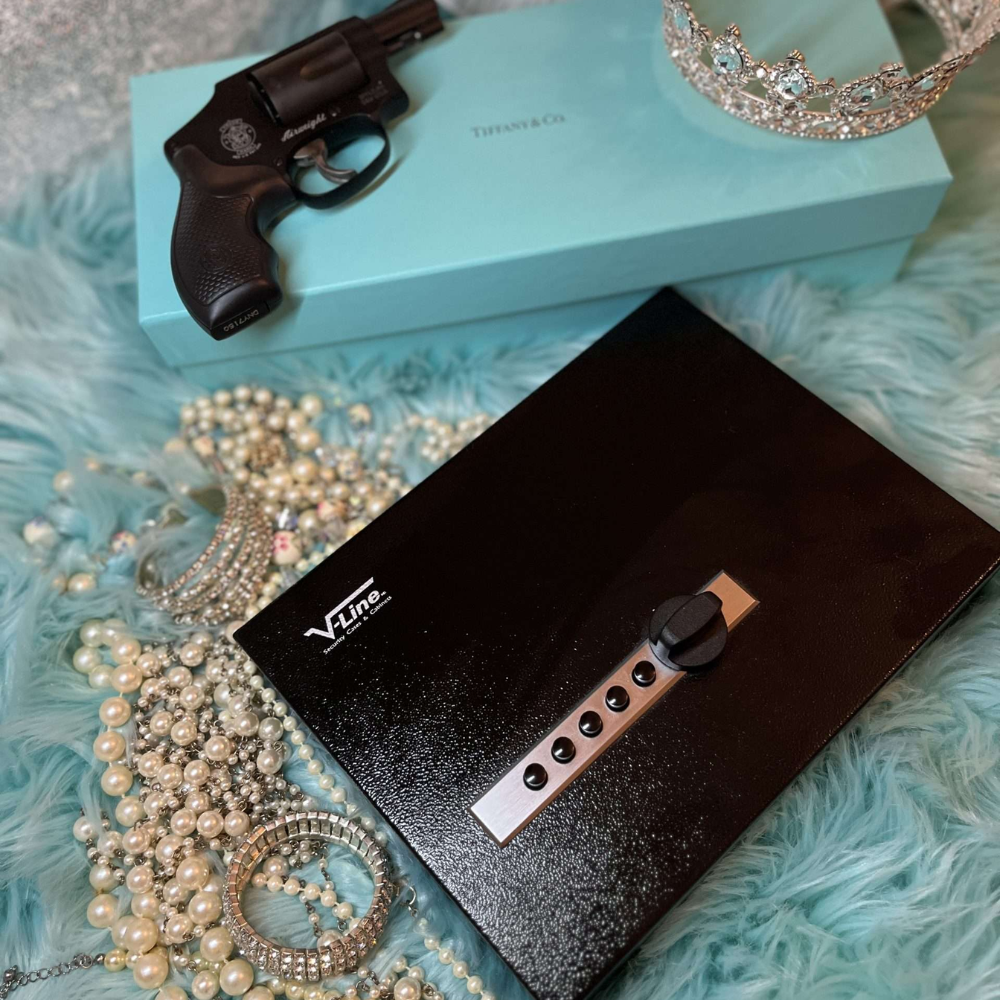 V-Line Compact Pistol Safe 279-S
