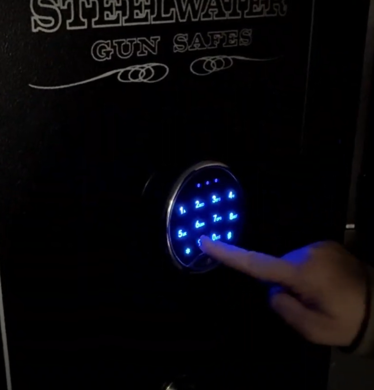 Steelwater Extreme Duty 45 Long Gun Safe- HD724228