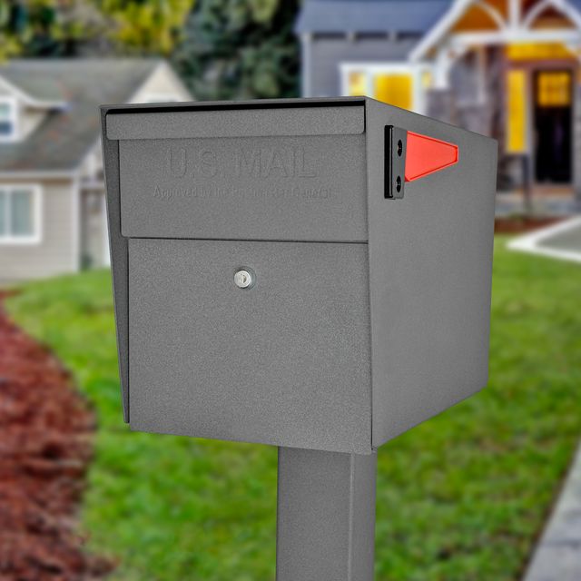 Mailboss Original Curbside Locking Mailbox